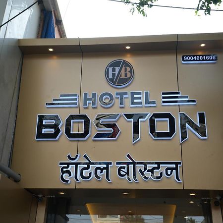 Hotel Boston Мумбаї Екстер'єр фото