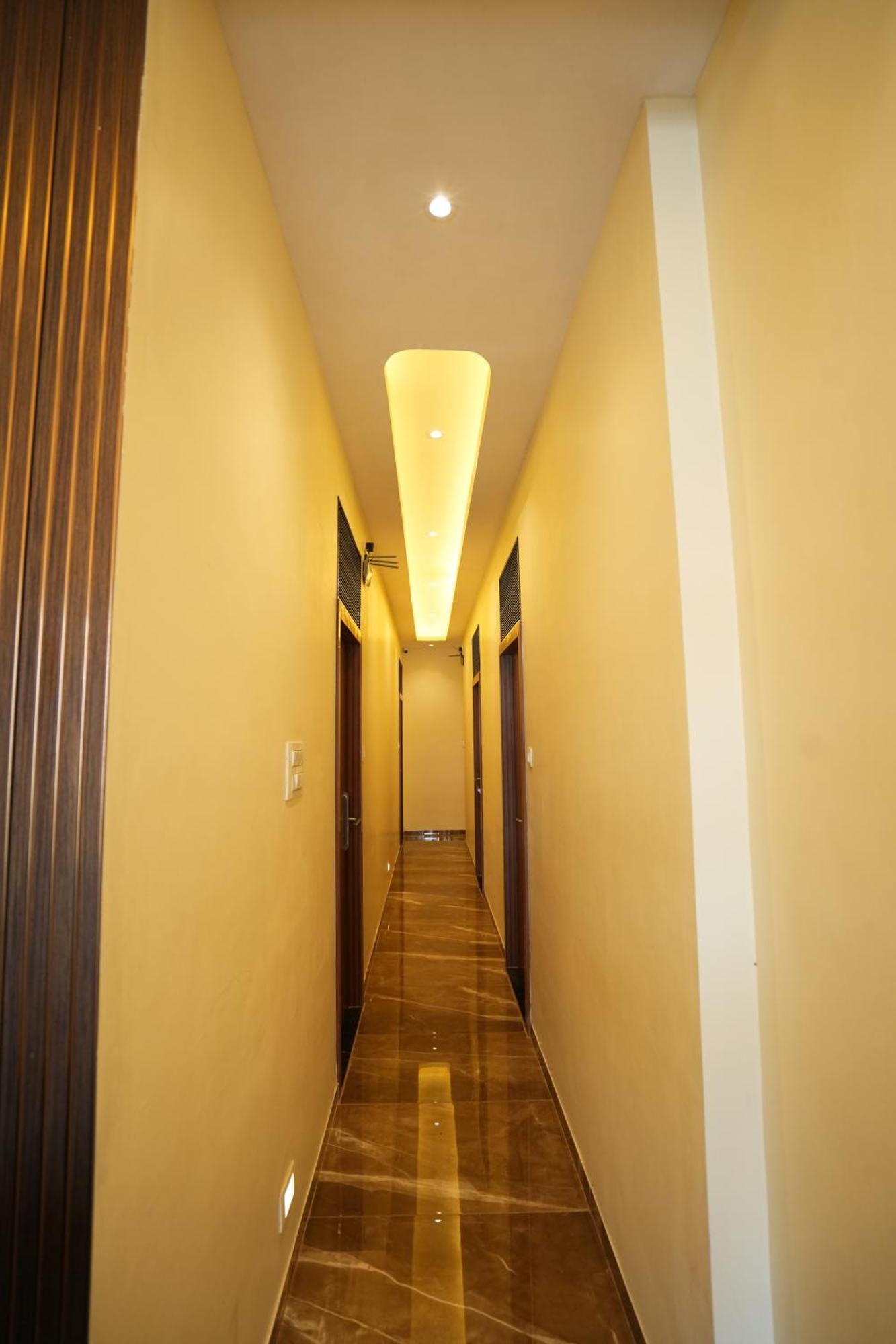 Hotel Boston Мумбаї Екстер'єр фото